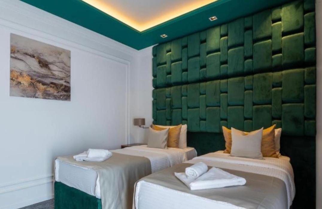 Hotel Garni Ideal Подгорица Екстериор снимка