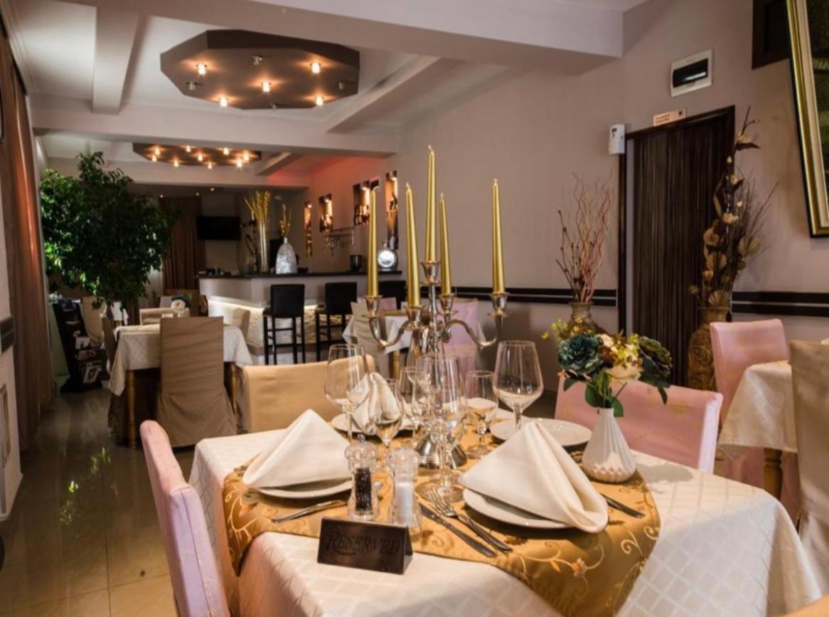 Hotel Garni Ideal Подгорица Екстериор снимка